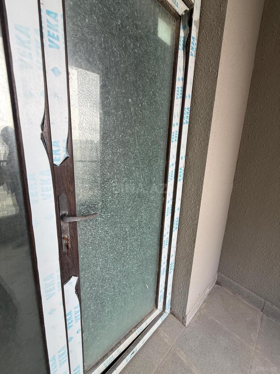 3 otaqlı Yeni tikili, Elmlər Akademiyası m., Bakı