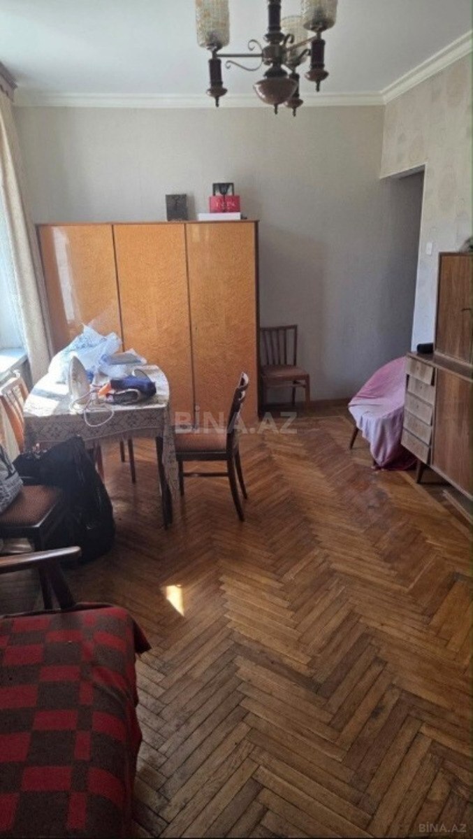 1 otaqlı Köhnə tikili, Həzi Aslanov m., Bakı