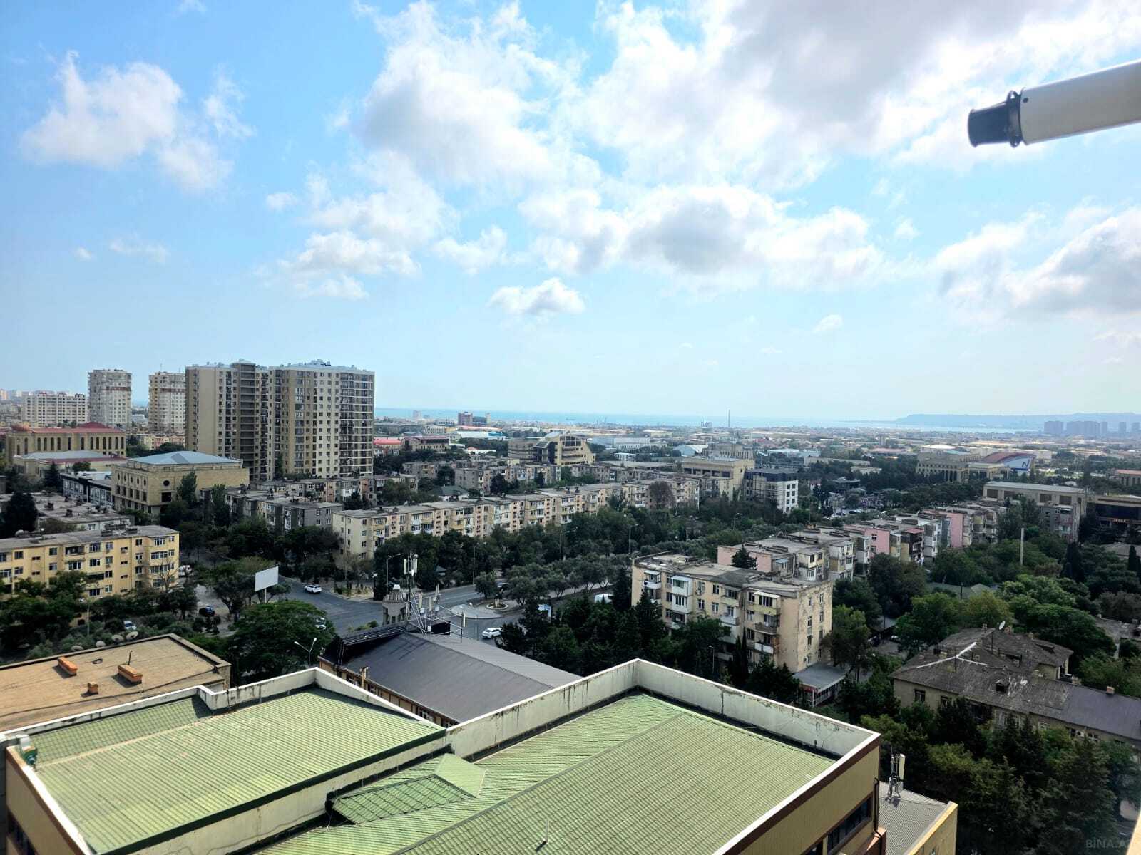 3 otaqlı Yeni tikili, Neftçilər m., Bakı
