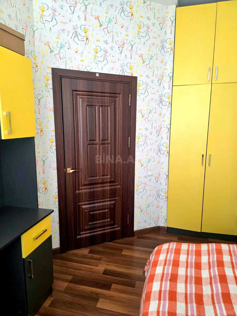3 otaqlı Yeni tikili, Neftçilər m., Bakı