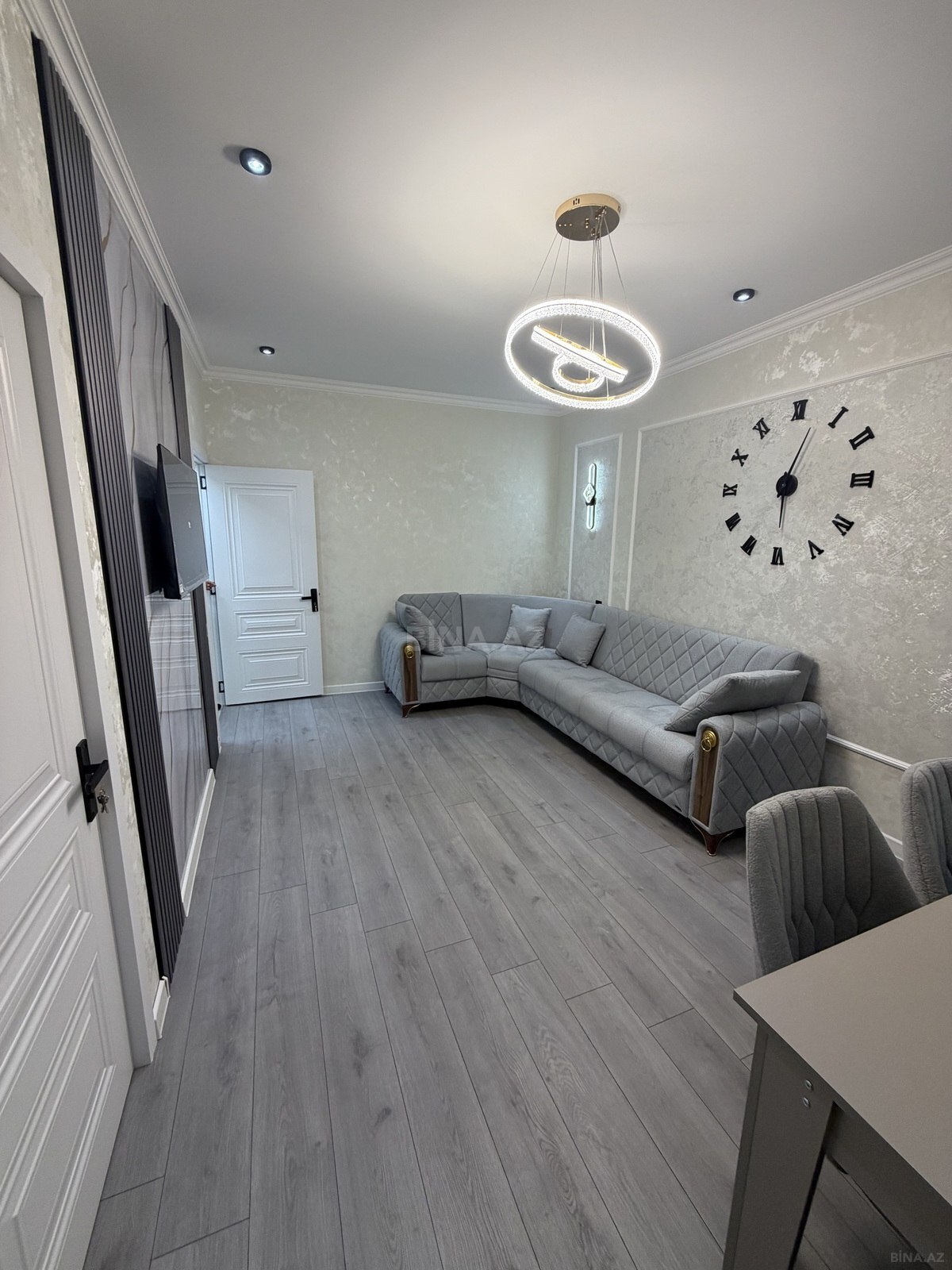 2 otaqlı Köhnə tikili, 8 Noyabr m., Bakı