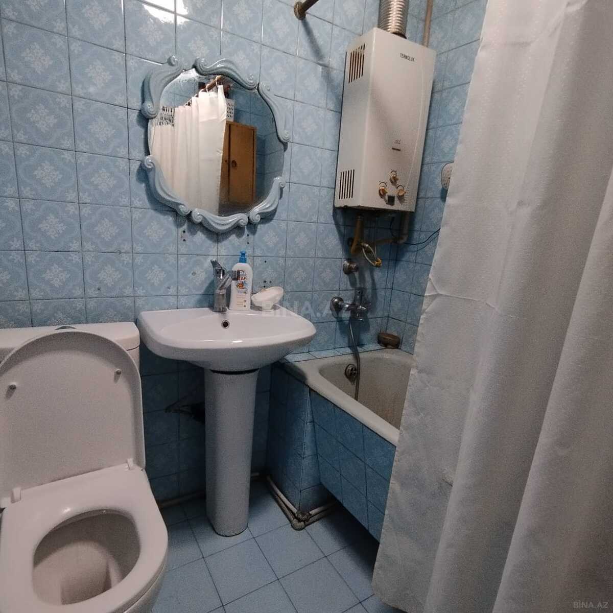 2 otaqlı Köhnə tikili, Elmlər Akademiyası m., Bakı