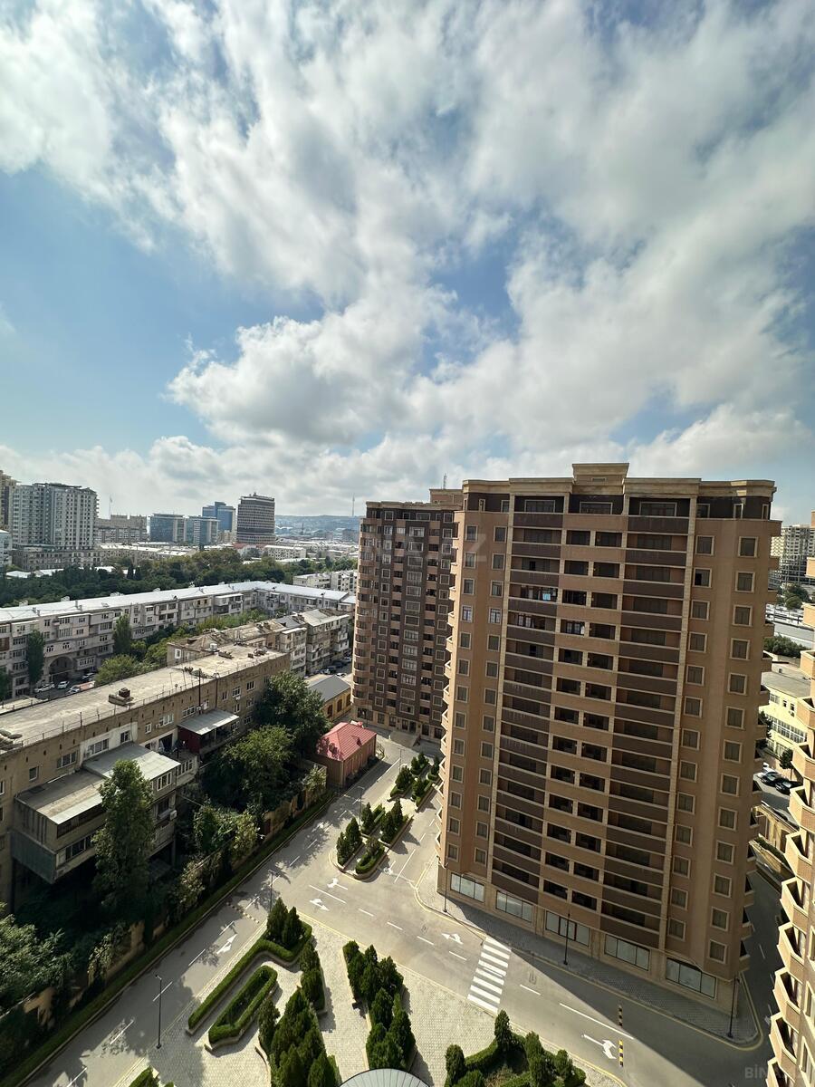 2 otaqlı Yeni tikili, 28 May m., Bakı