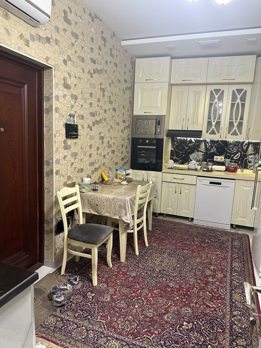 2 otaqlı Yeni tikili, Azadlıq Prospekti m., Bakı