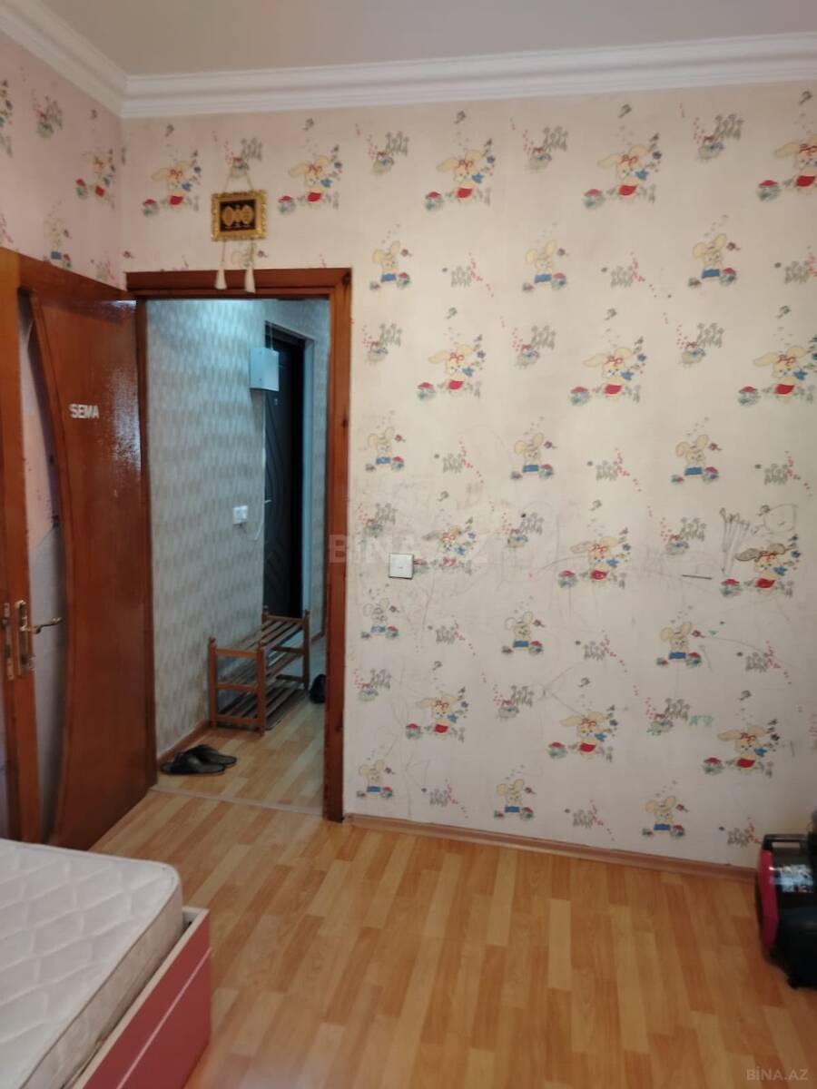 4 otaqlı Köhnə tikili, Həzi Aslanov m., Bakı