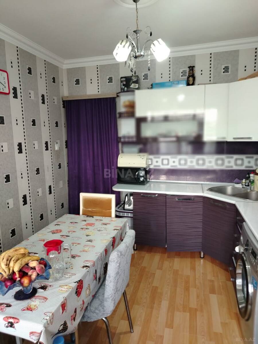 4 otaqlı Köhnə tikili, Həzi Aslanov m., Bakı
