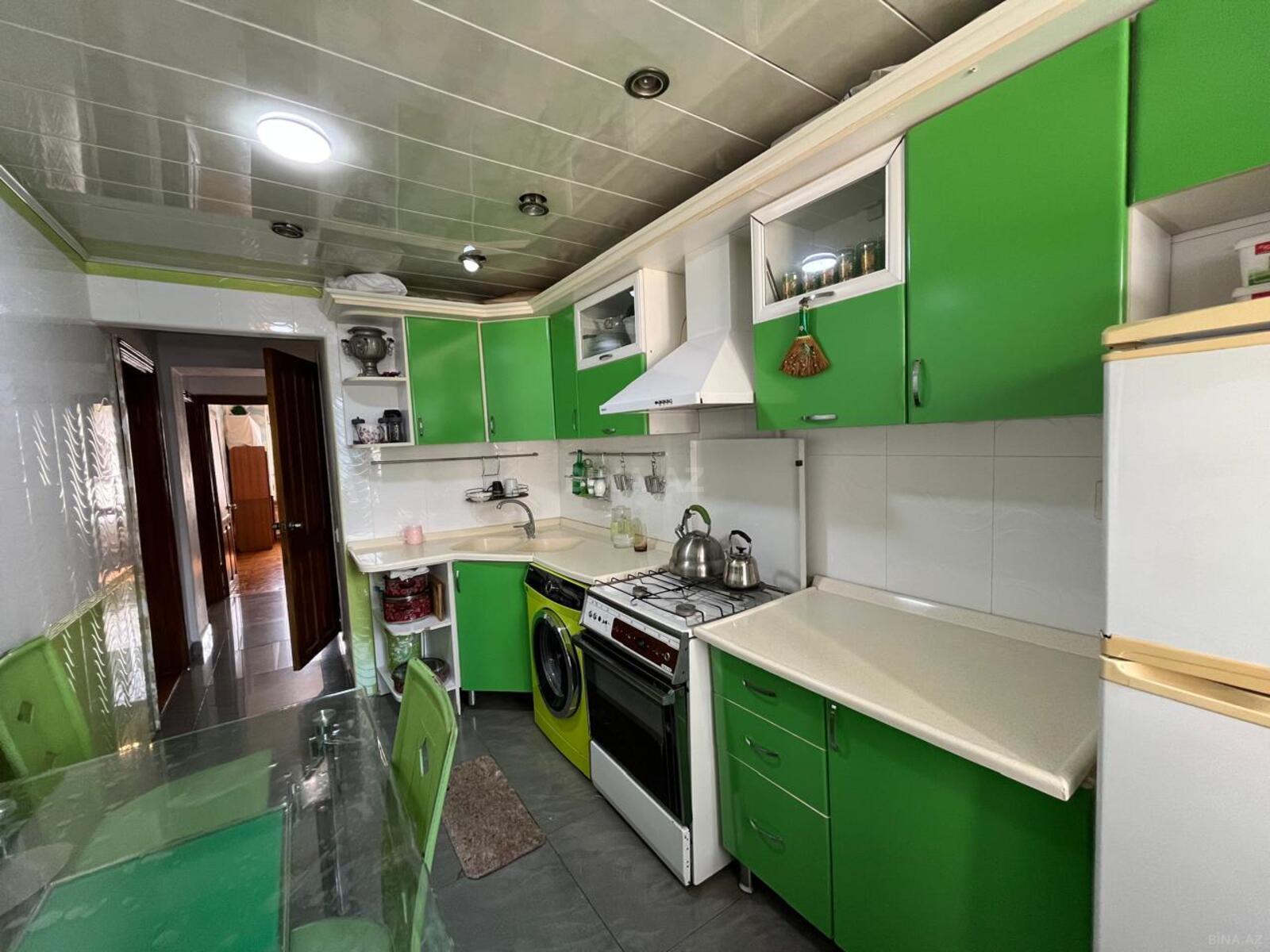 3 otaqlı Köhnə tikili, Nəsimi r., Bakı