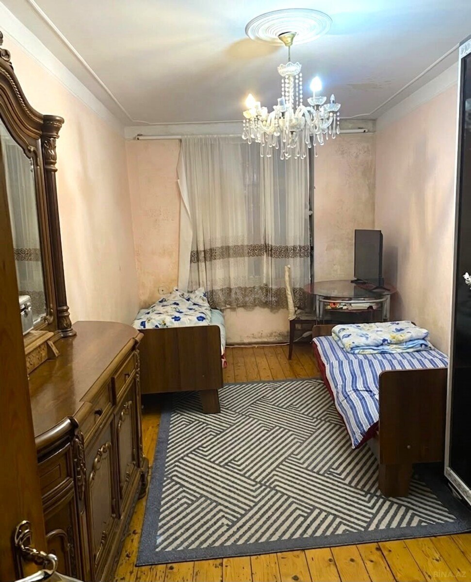 3 otaqlı Köhnə tikili, Nəriman Nərimanov m., Bakı