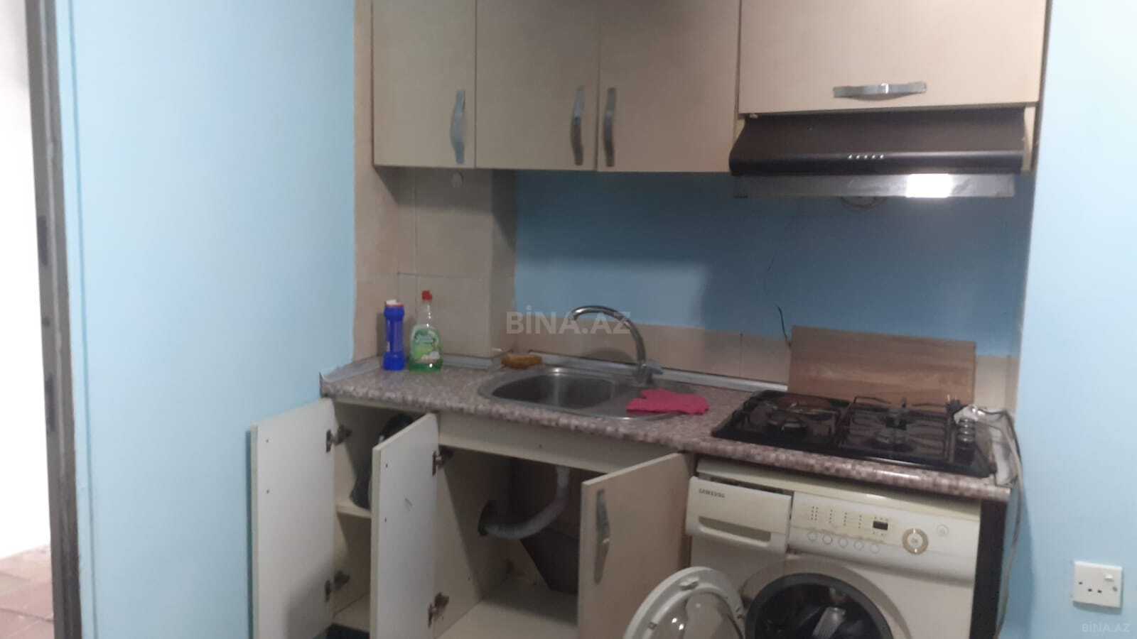 1 otaqlı Köhnə tikili, 28 May m., Bakı