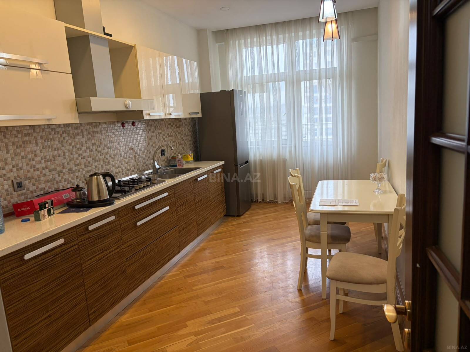 2 otaqlı Yeni tikili, Elmlər Akademiyası m., Bakı