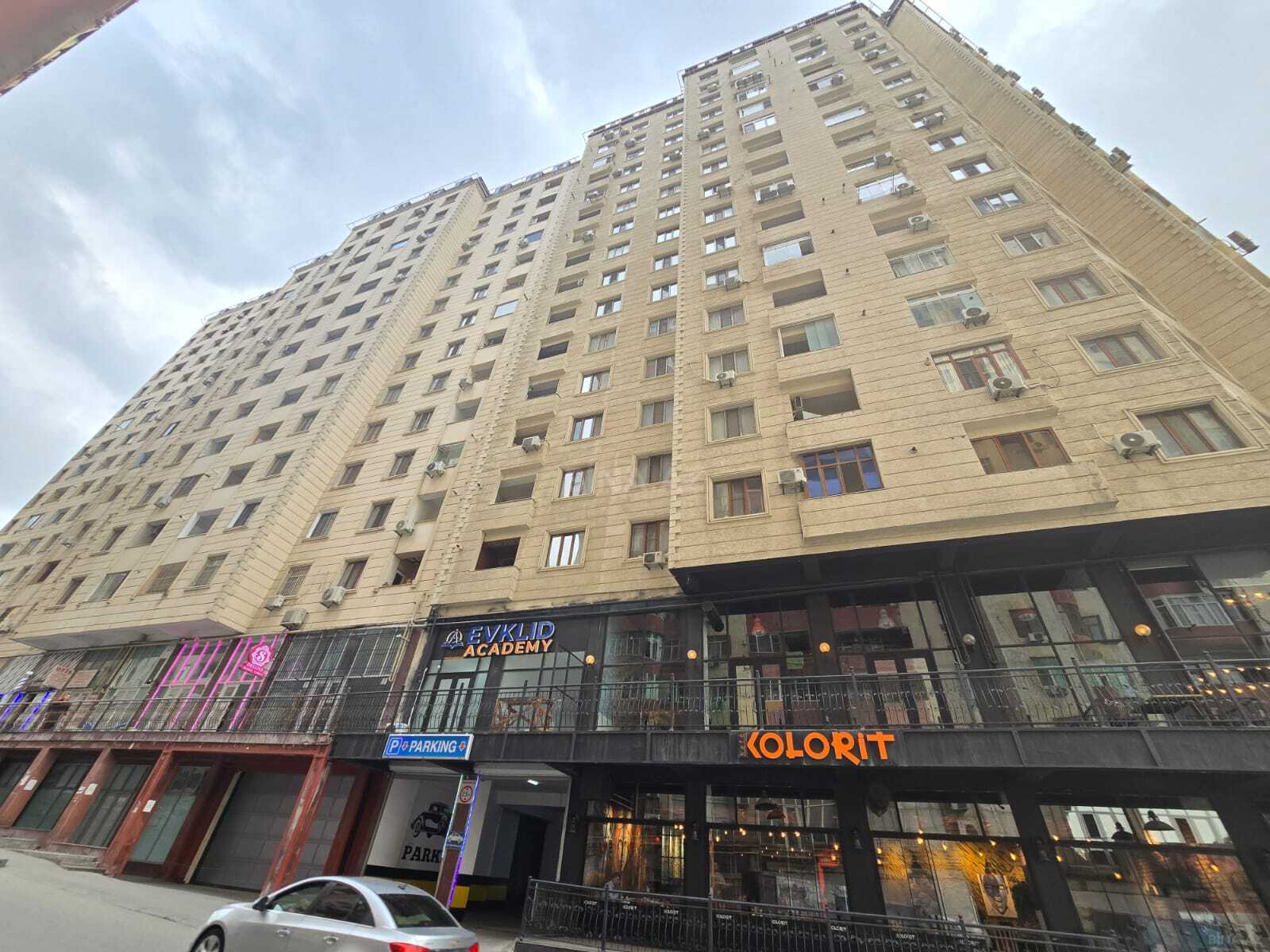 3 otaqlı Yeni tikili, Həzi Aslanov m., Bakı