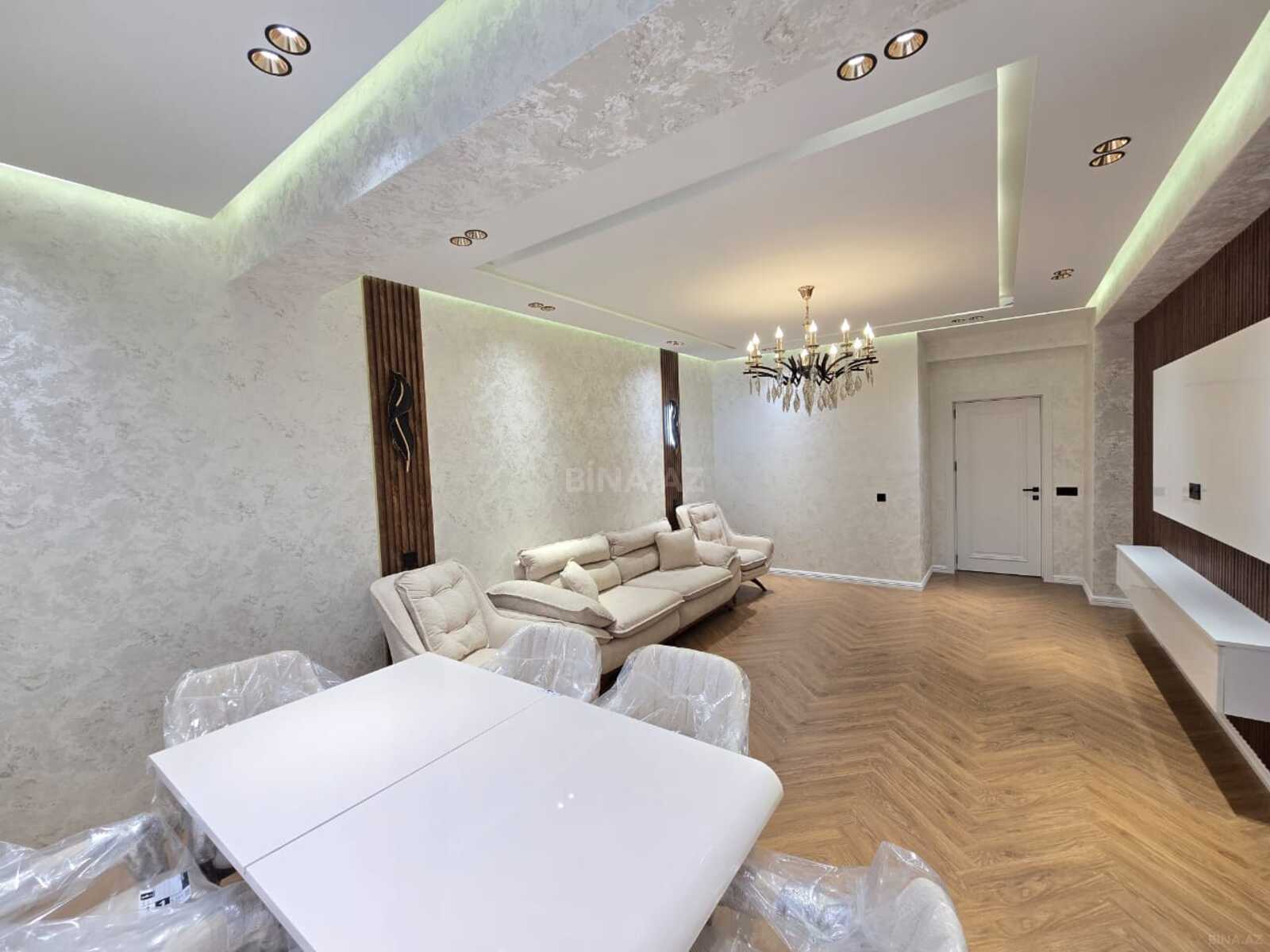 3 otaqlı Yeni tikili, Həzi Aslanov m., Bakı