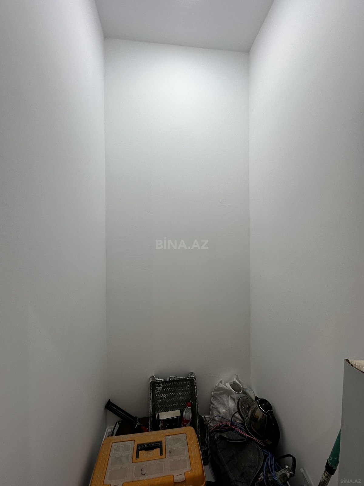 3 otaqlı Yeni tikili, Xırdalan