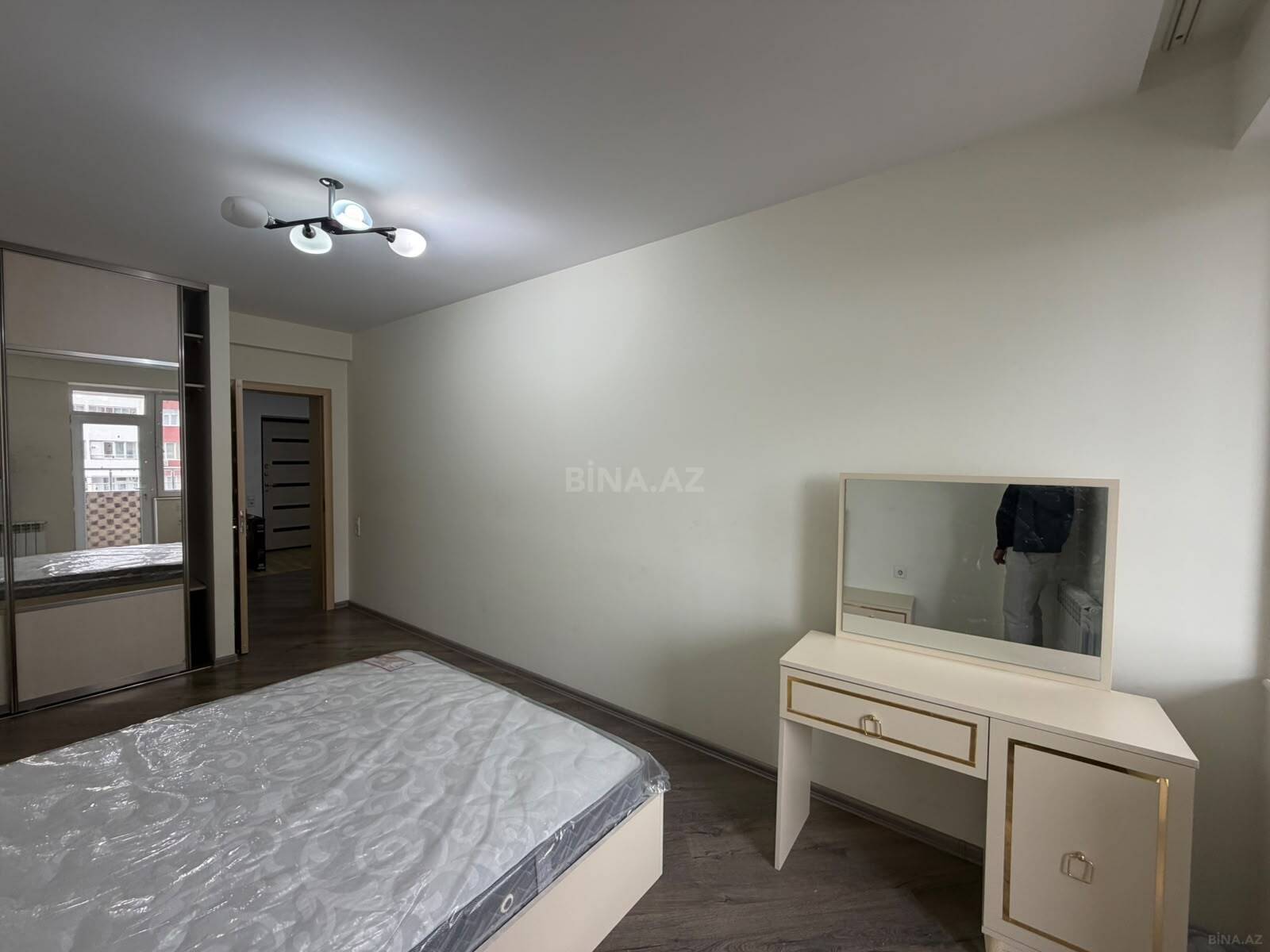 2 otaqlı Yeni tikili, Qara Qarayev m., Bakı