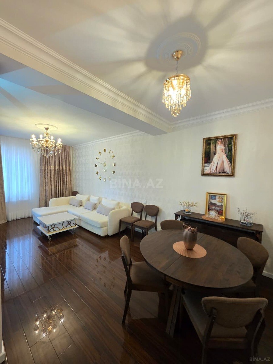 2 otaqlı Yeni tikili, 8 Noyabr m., Bakı