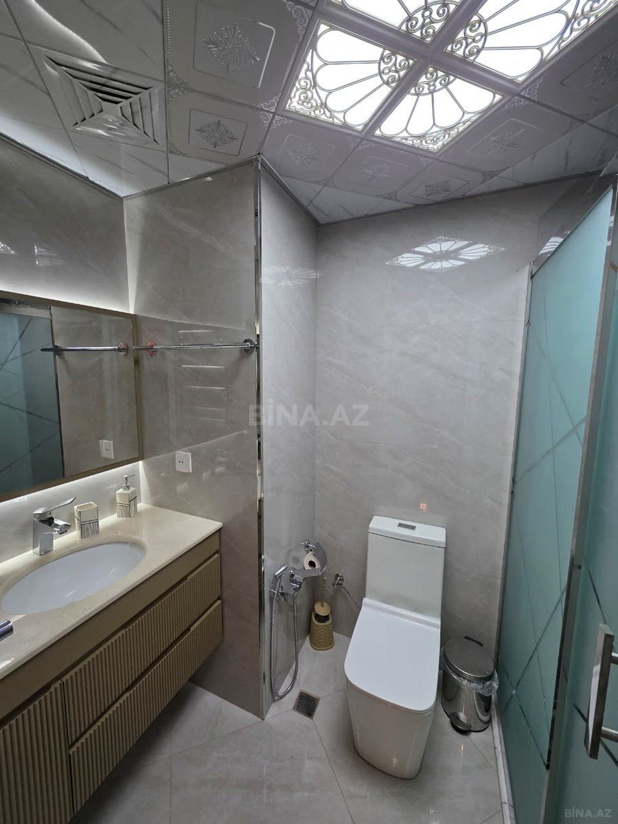 2 otaqlı Yeni tikili, 8 Noyabr m., Bakı