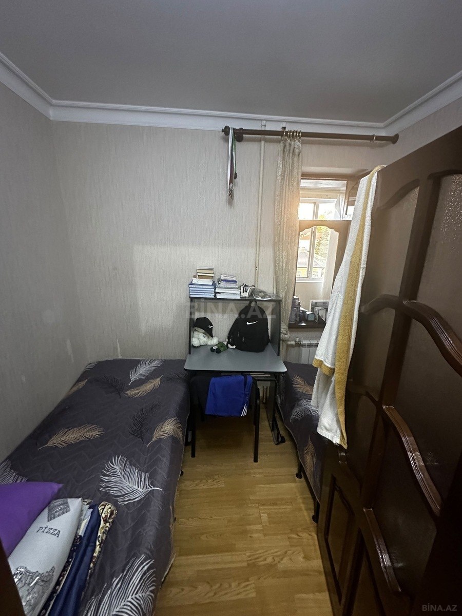 3 otaqlı Köhnə tikili, Badamdar q., Bakı