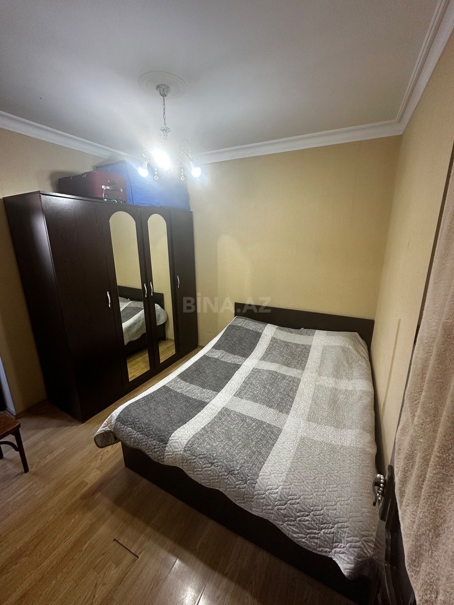 3 otaqlı Köhnə tikili, Badamdar q., Bakı