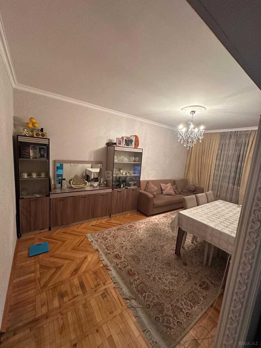 2 otaqlı Köhnə tikili, Azadlıq Prospekti m., Bakı