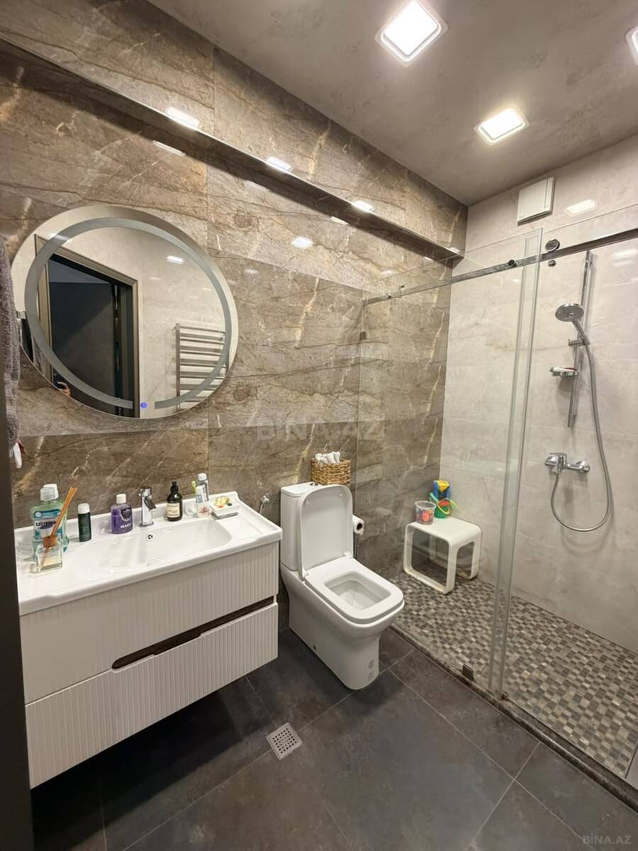 3 otaqlı Yeni tikili, Şah İsmayıl Xətai m., Bakı