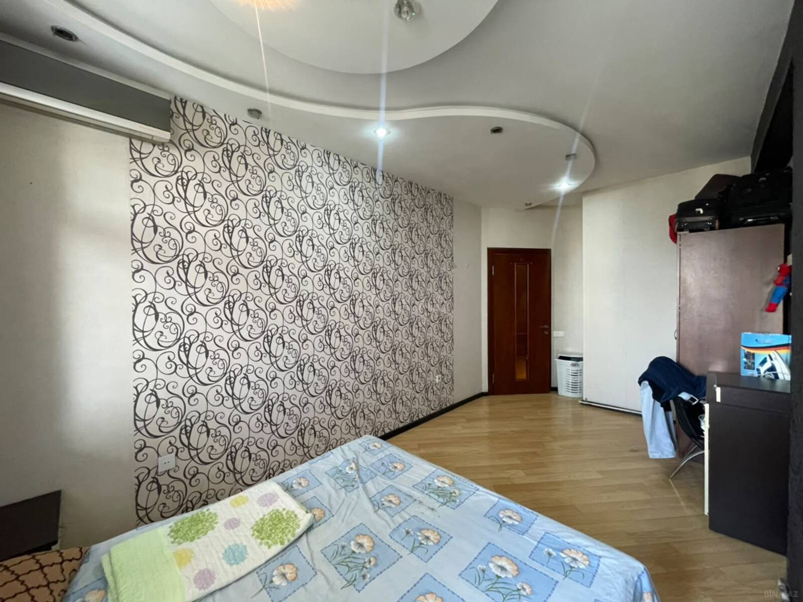 3 otaqlı Yeni tikili, Nizami m., Bakı
