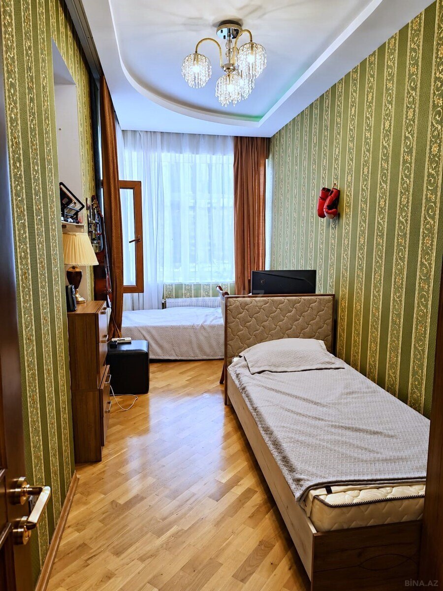 3 otaqlı Yeni tikili, Elmlər Akademiyası m., Bakı