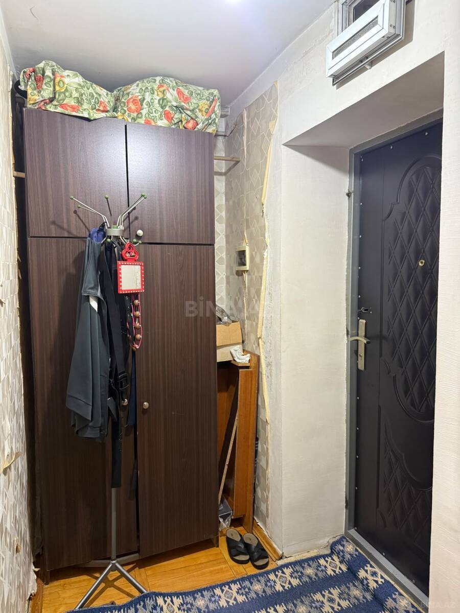 1 otaqlı Köhnə tikili, İnşaatçılar m., Bakı