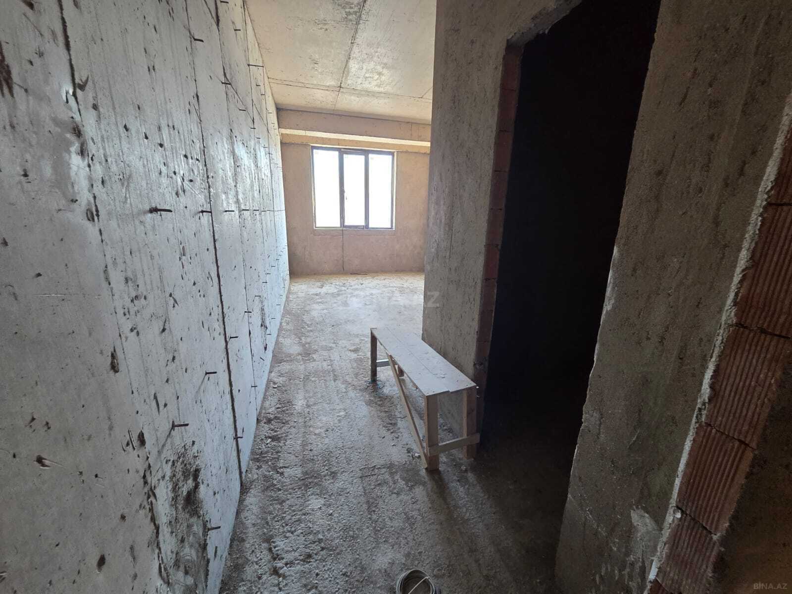 3 otaqlı Yeni tikili, Şah İsmayıl Xətai m., Bakı