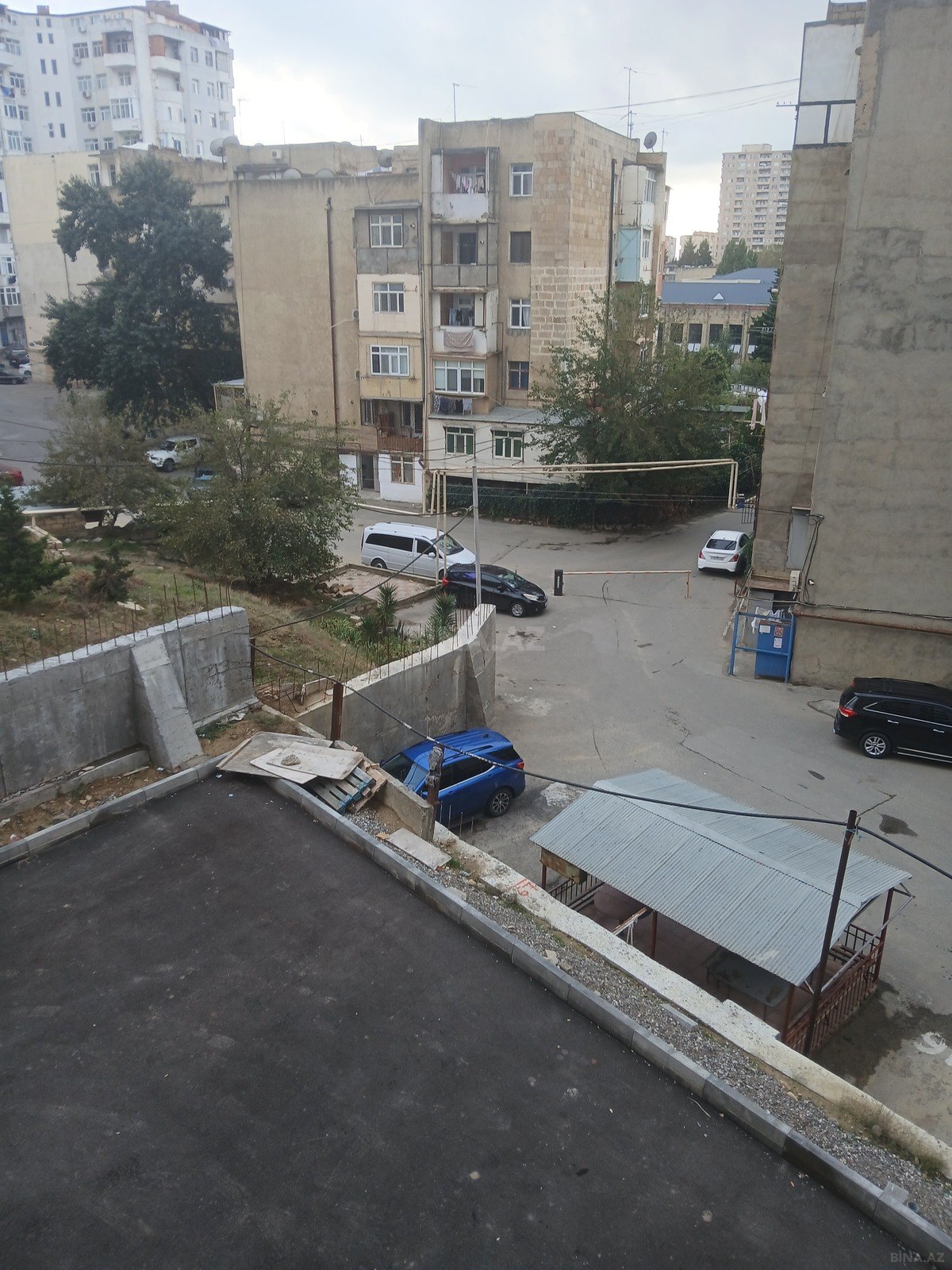 3 otaqlı Yeni tikili, 8-ci kilometr q., Bakı