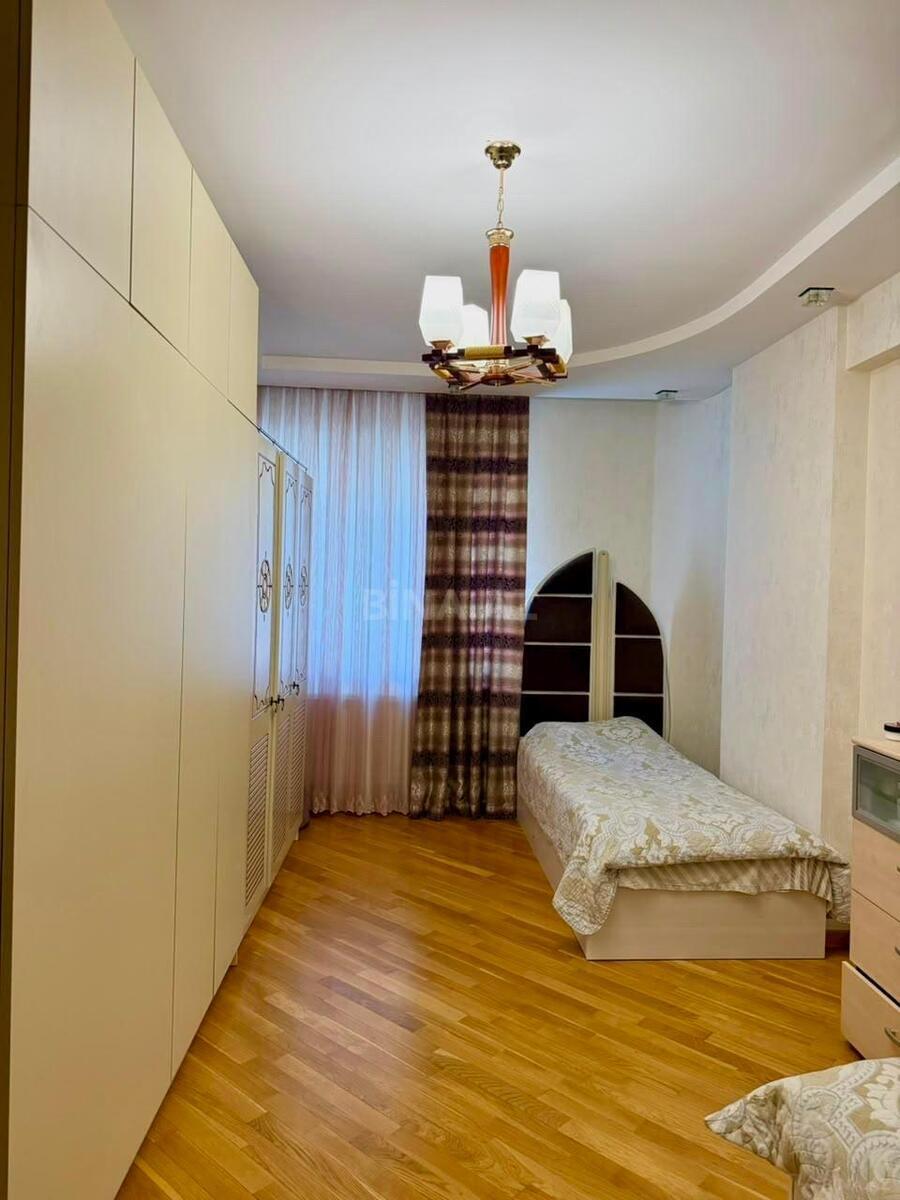 3 otaqlı Yeni tikili, Nəriman Nərimanov m., Bakı