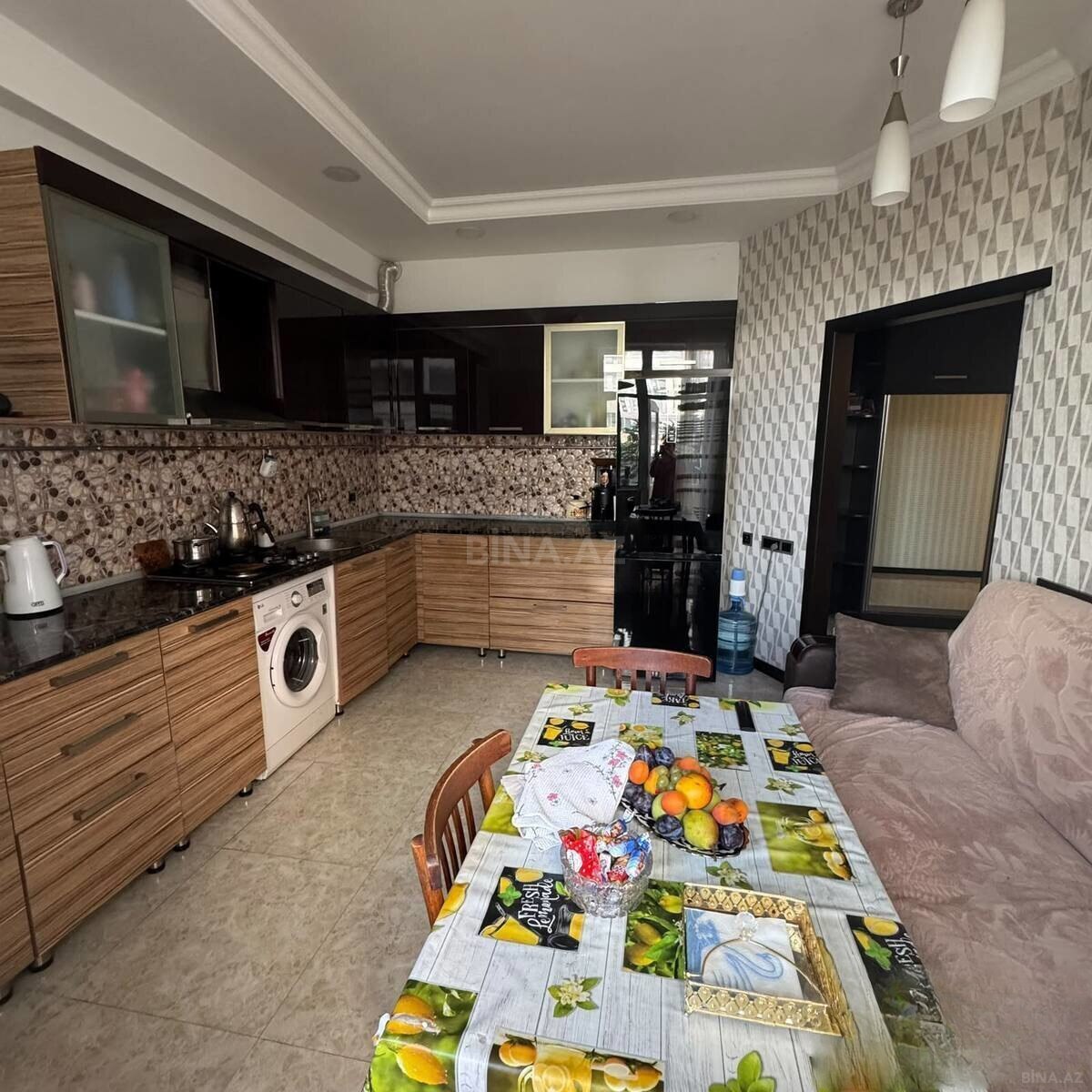3 otaqlı Yeni tikili, Şah İsmayıl Xətai m., Bakı