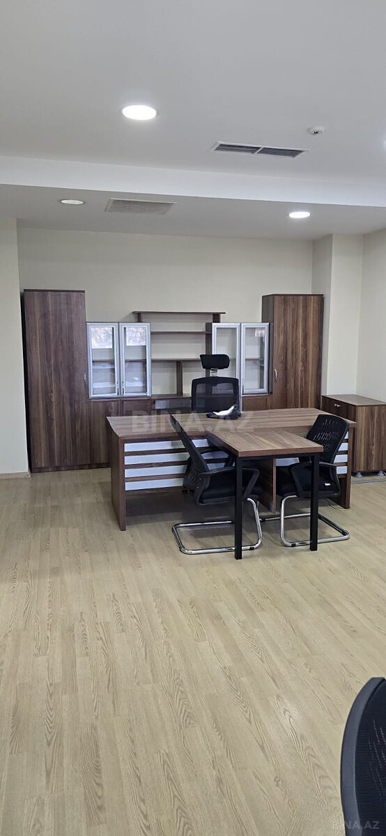 2 otaqlı Ofis, Şah İsmayıl Xətai m., Bakı