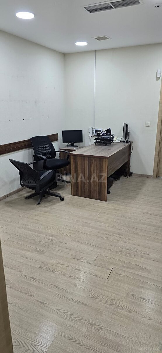 2 otaqlı Ofis, Şah İsmayıl Xətai m., Bakı