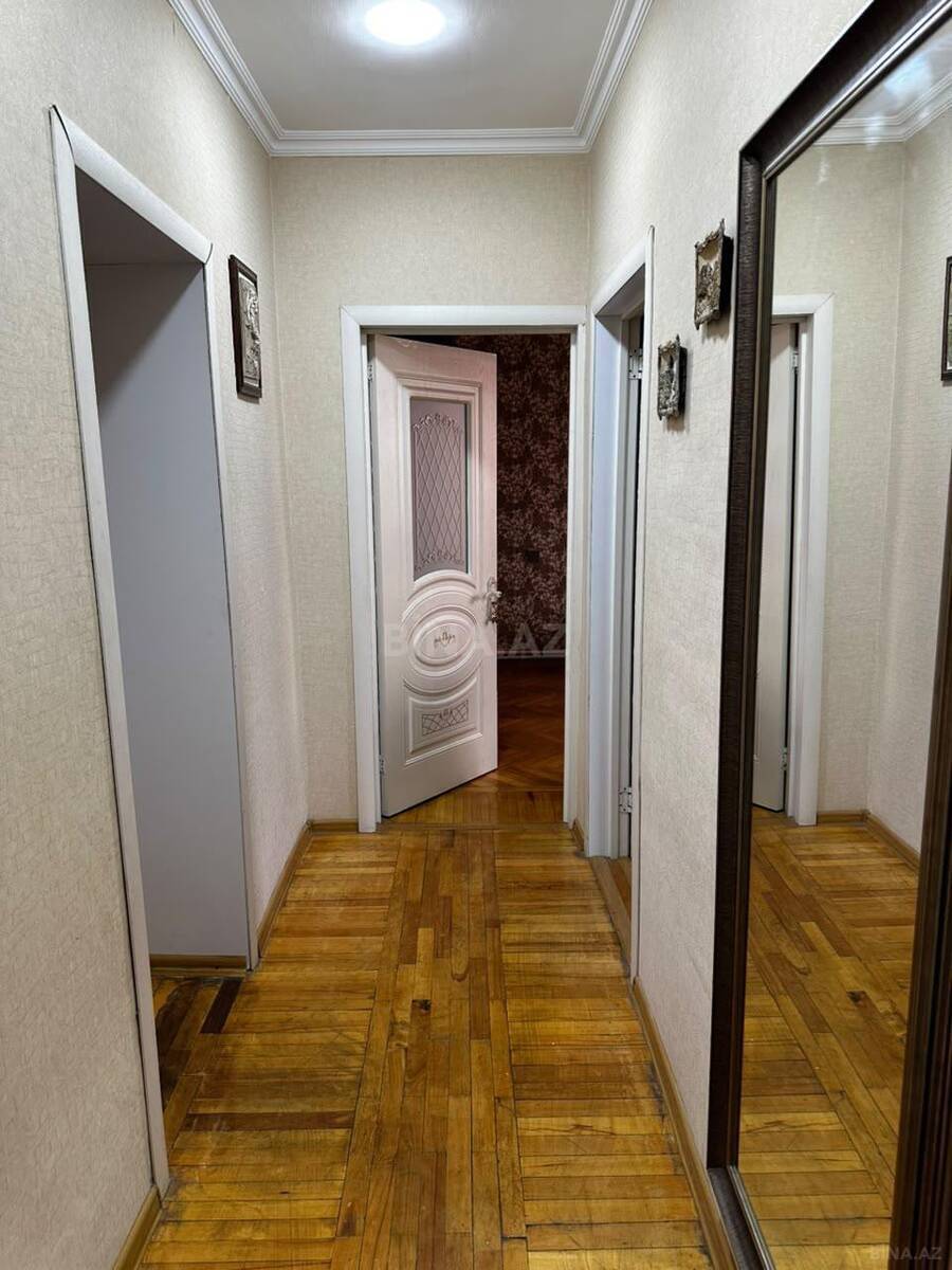 3 otaqlı Köhnə tikili, İnşaatçılar m., Bakı