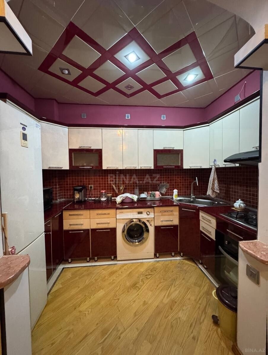 3 otaqlı Yeni tikili, Neftçilər m., Bakı