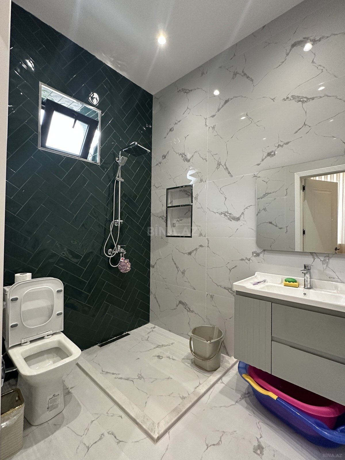 4 otaqlı Həyət evi/Bağ evi, Novxanı q., Bakı