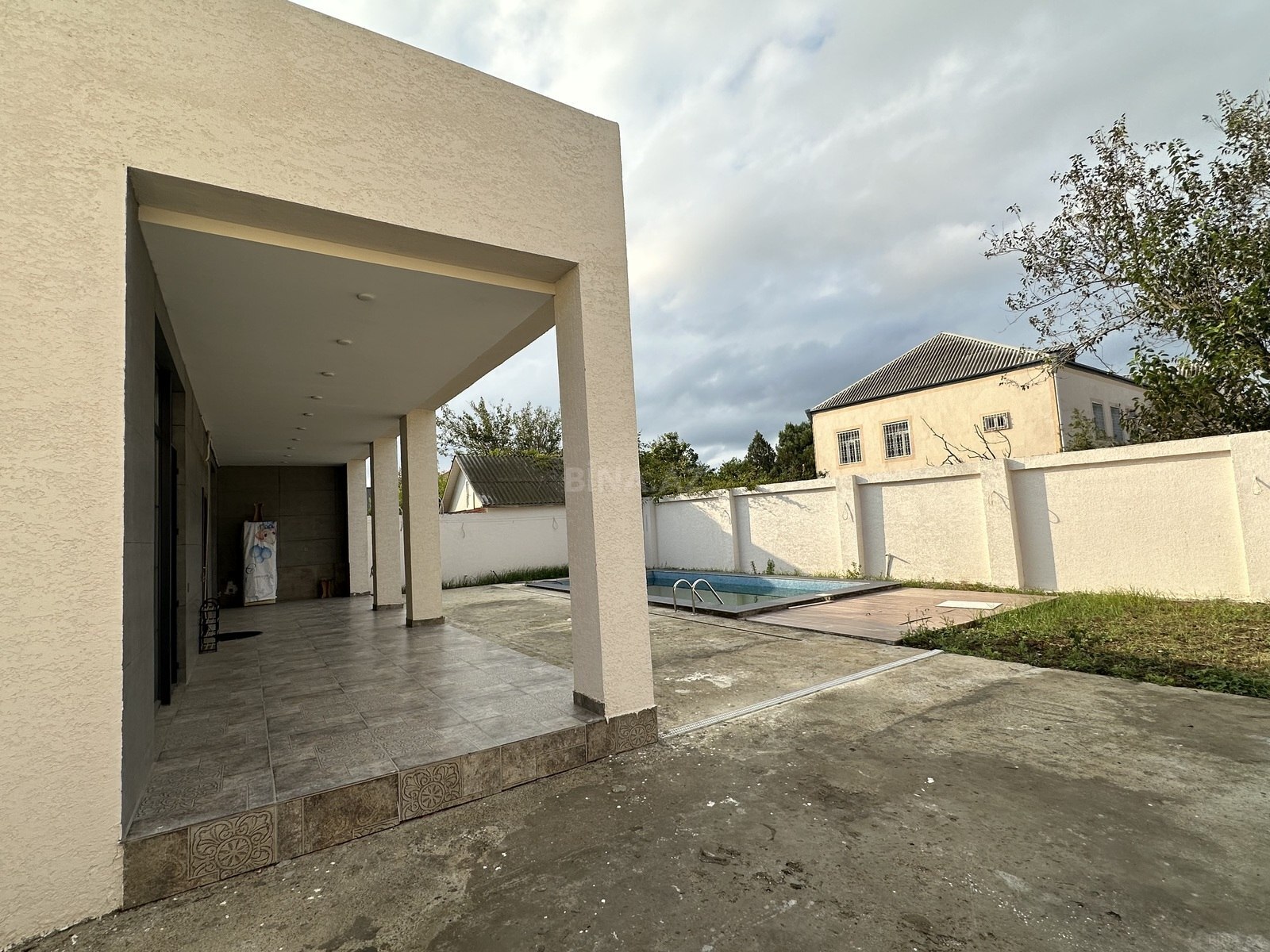 4 otaqlı Həyət evi/Bağ evi, Novxanı q., Bakı
