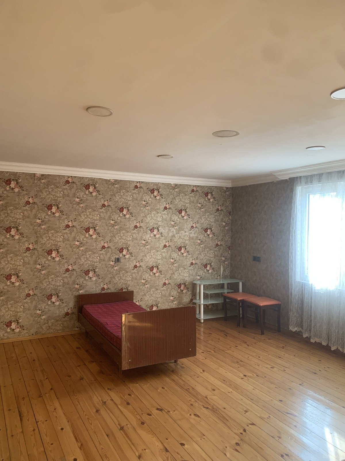 3 otaqlı Yeni tikili, Nizami m., Bakı