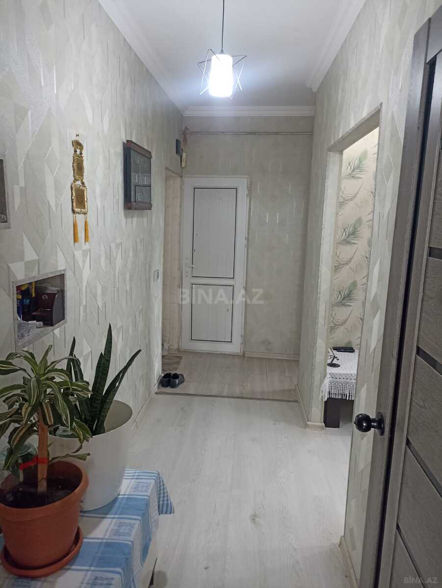 3 otaqlı Köhnə tikili, Həzi Aslanov q., Bakı