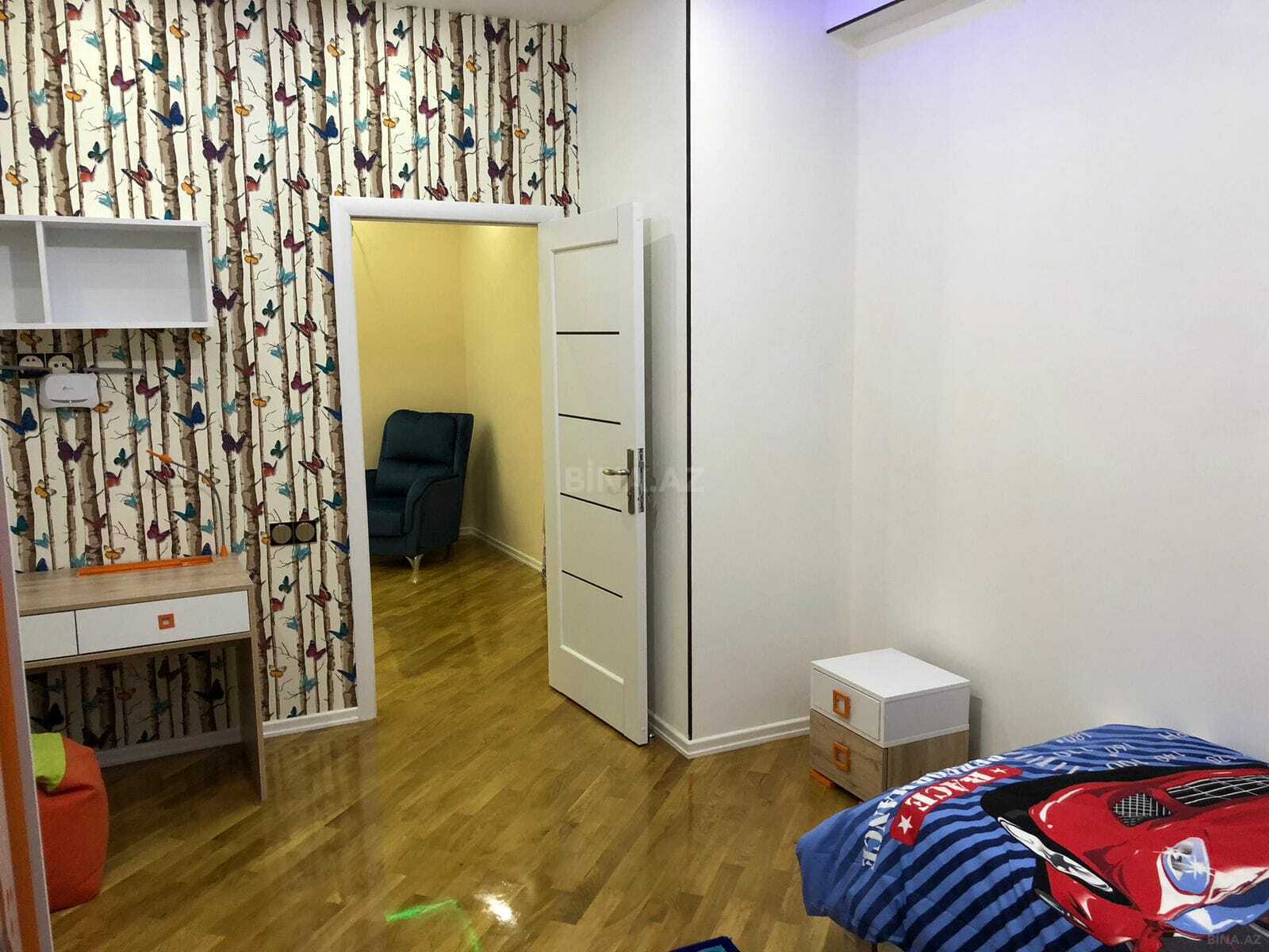 3 otaqlı Yeni tikili, Şah İsmayıl Xətai m., Bakı