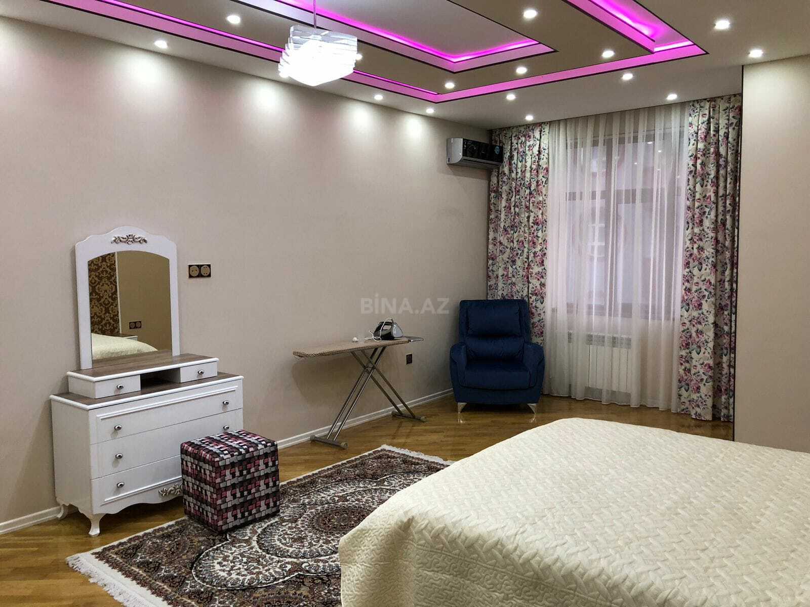 3 otaqlı Yeni tikili, Şah İsmayıl Xətai m., Bakı