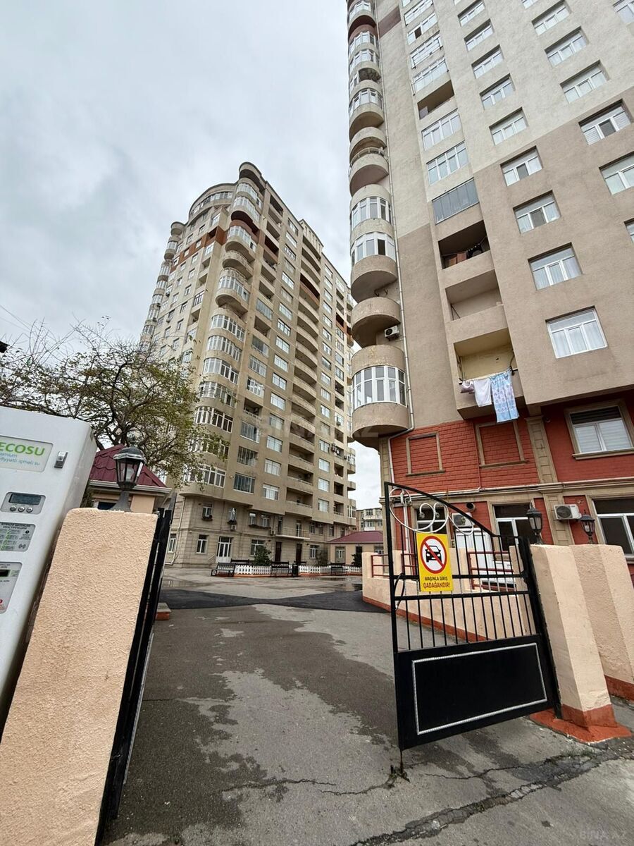 3 otaqlı Yeni tikili, Neftçilər m., Bakı