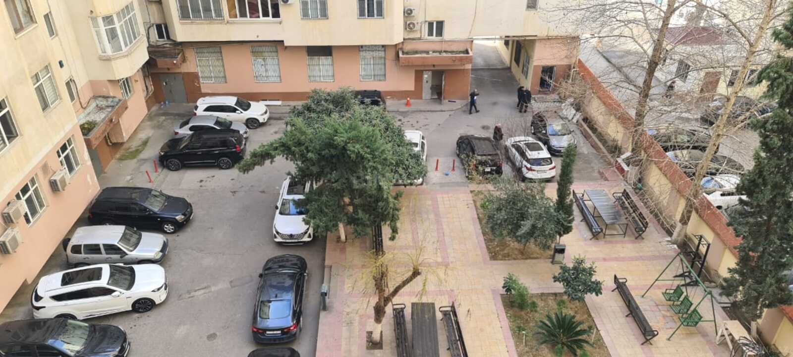 5 otaqlı Yeni tikili, İnşaatçılar m., Bakı