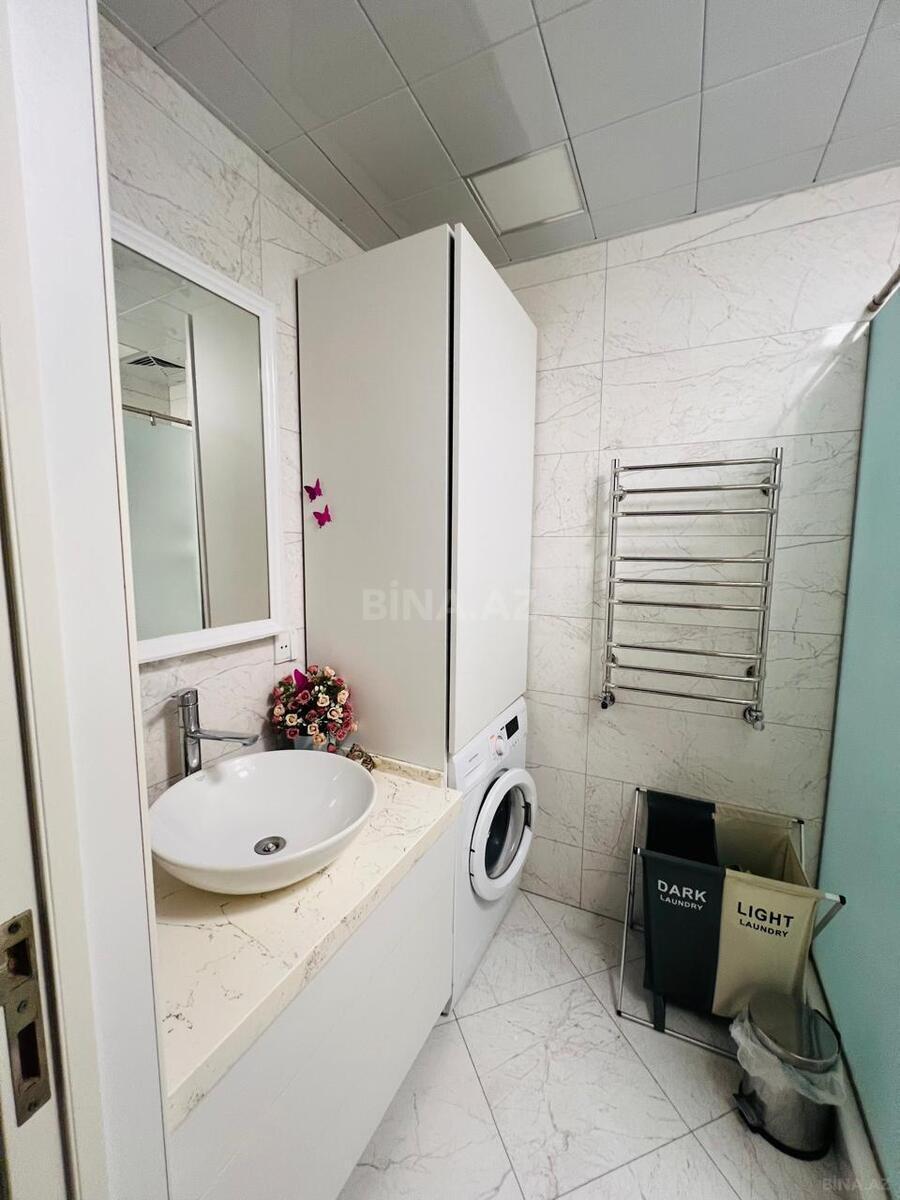 3 otaqlı Köhnə tikili, Bayıl q., Bakı