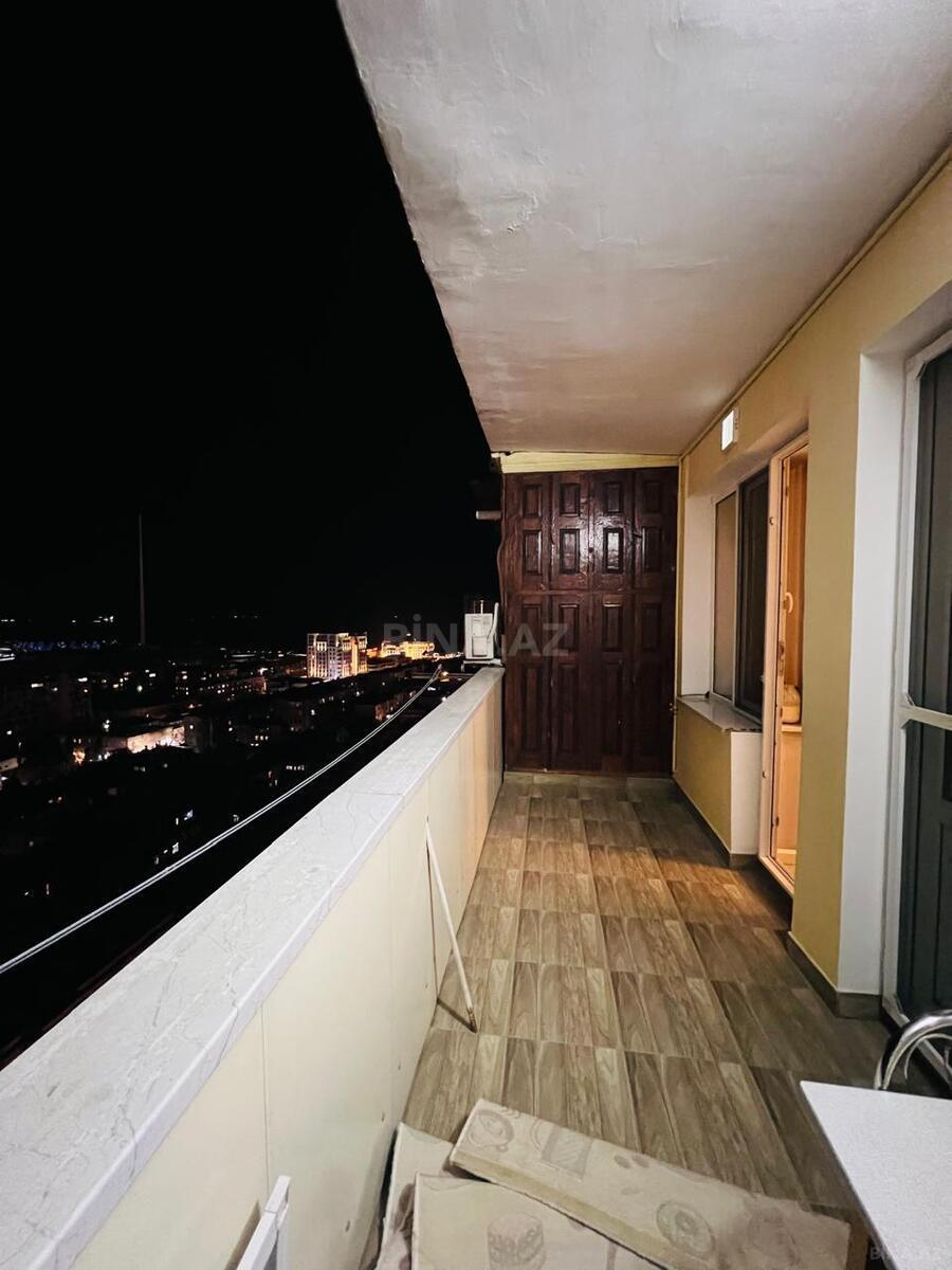 3 otaqlı Köhnə tikili, Bayıl q., Bakı