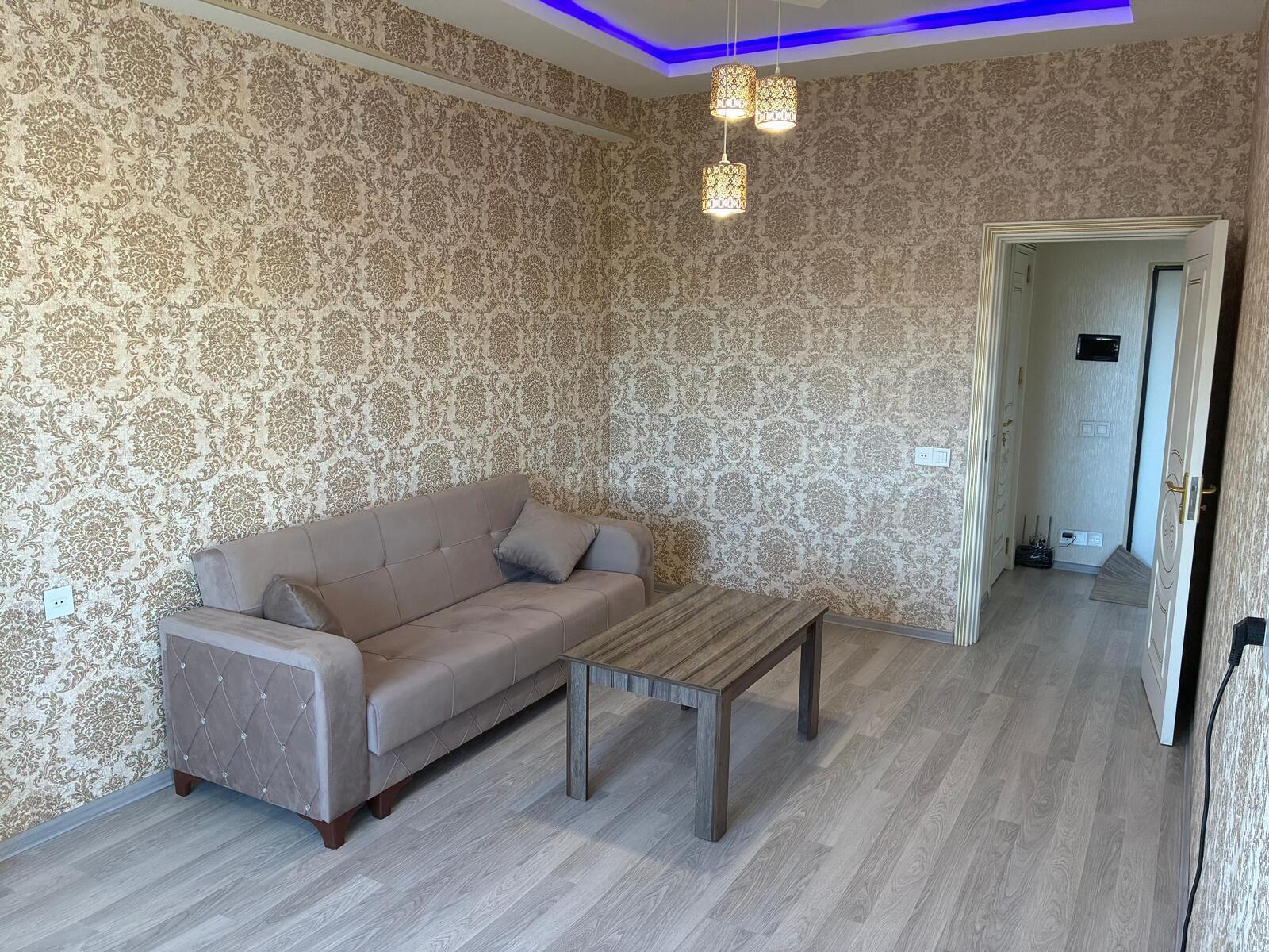 2 otaqlı Yeni tikili, Xırdalan