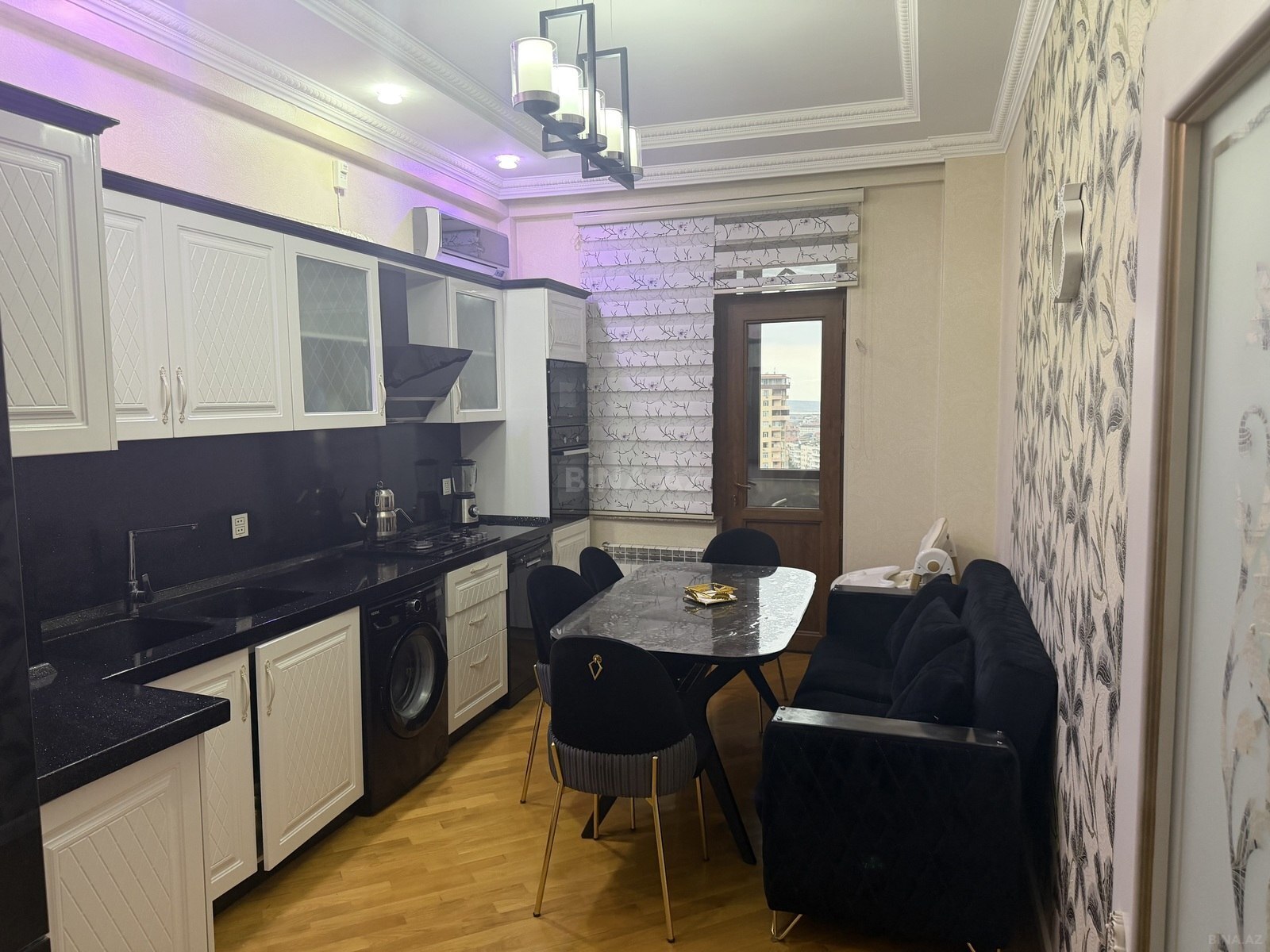 3 otaqlı Yeni tikili, Memar Əcəmi m., Bakı