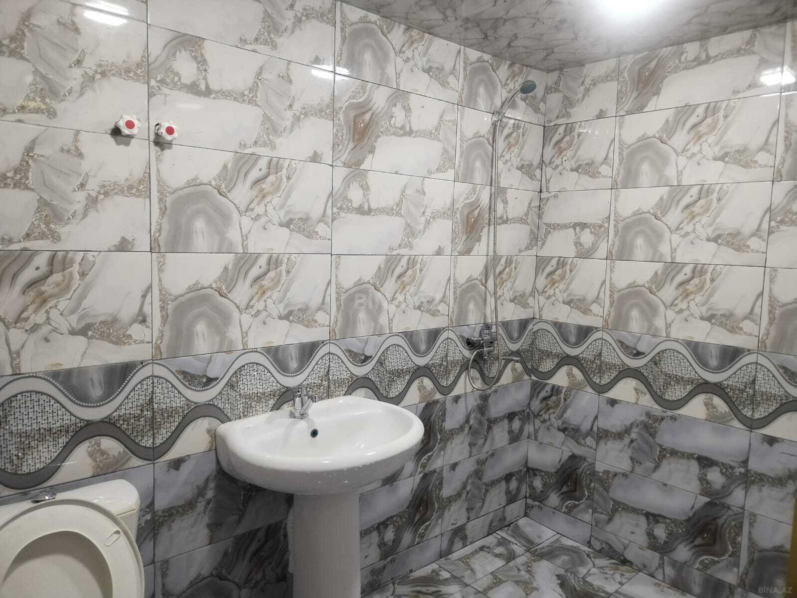 2 otaqlı Köhnə tikili, Yeni Günəşli q., Bakı