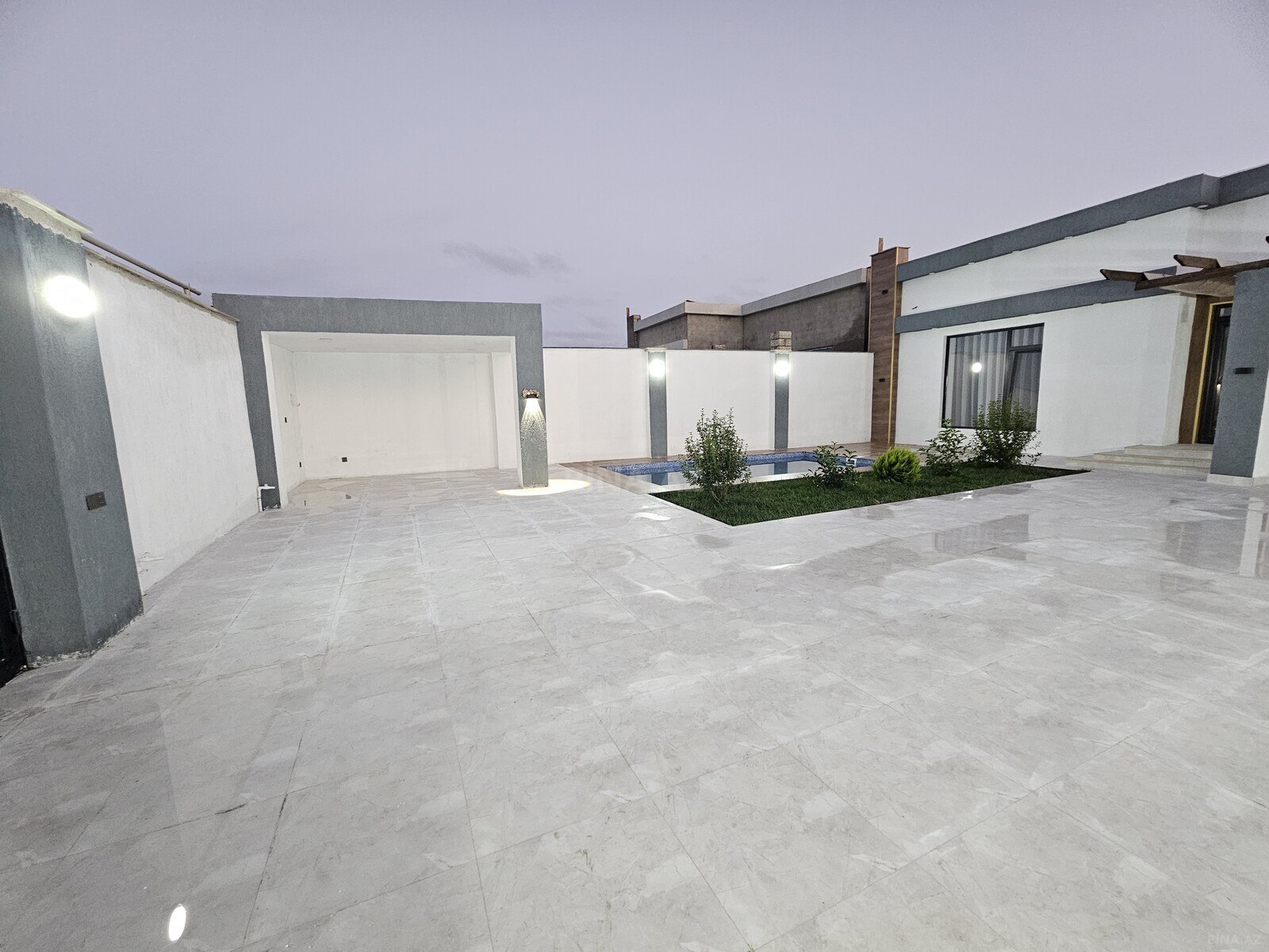 4 otaqlı Həyət evi/Bağ evi, Şüvəlan q., Bakı