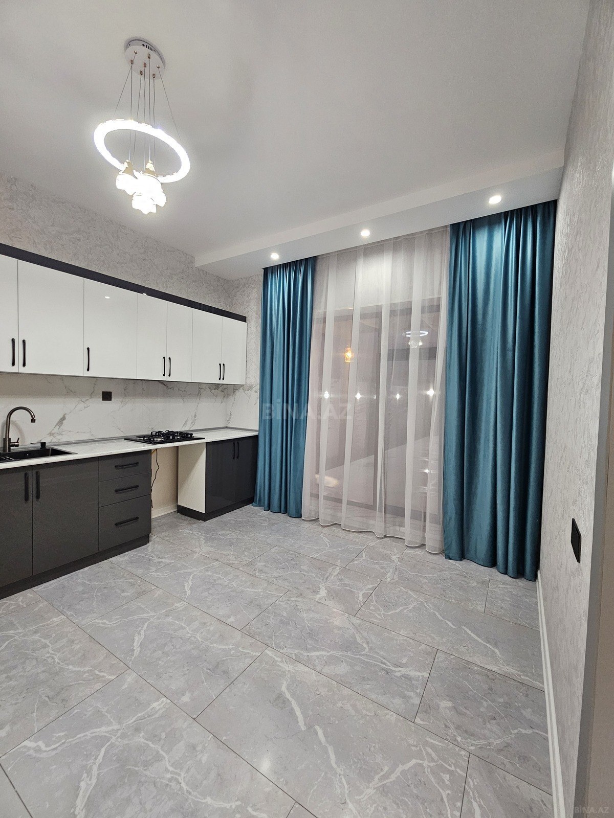 4 otaqlı Həyət evi/Bağ evi, Şüvəlan q., Bakı
